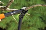 Nůžky Fiskars 112170 na silné větve PowerGear™ L31 převodové malé, jednočepelové